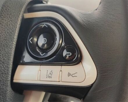 Белый Тойота Приус, объемом двигателя 0 л и пробегом 43 тыс. км за 14900 $, фото 6 на Automoto.ua