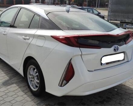 Белый Тойота Приус, объемом двигателя 0 л и пробегом 43 тыс. км за 14900 $, фото 2 на Automoto.ua