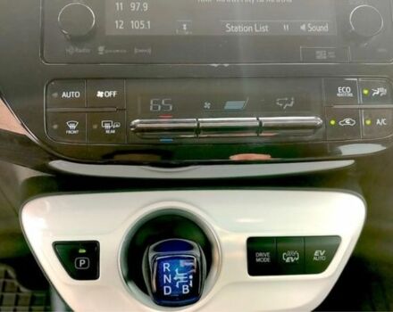 Белый Тойота Приус, объемом двигателя 0 л и пробегом 43 тыс. км за 14900 $, фото 8 на Automoto.ua