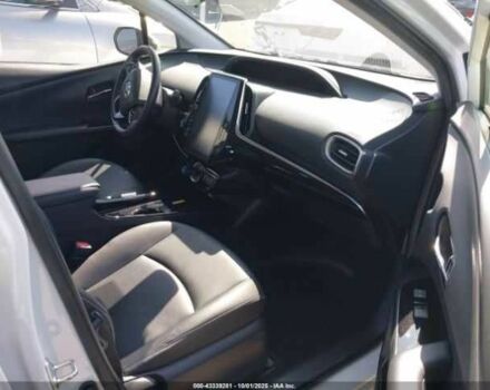 Белый Тойота Приус, объемом двигателя 1.8 л и пробегом 117 тыс. км за 7000 $, фото 4 на Automoto.ua