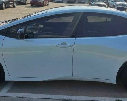 Белый Тойота Приус, объемом двигателя 0 л и пробегом 17 тыс. км за 19300 $, фото 2 на Automoto.ua