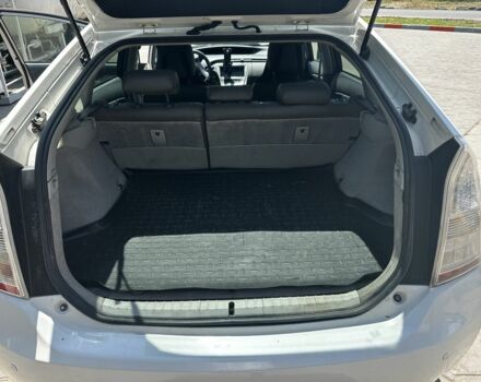 Белый Тойота Приус, объемом двигателя 1.8 л и пробегом 310 тыс. км за 8900 $, фото 7 на Automoto.ua