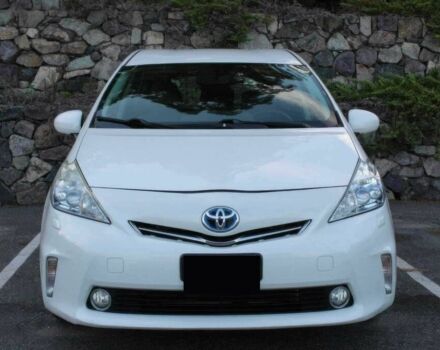 Білий Тойота Пріус, об'ємом двигуна 1.8 л та пробігом 82 тис. км за 4000 $, фото 1 на Automoto.ua