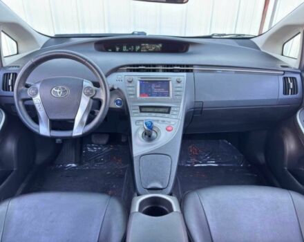 Білий Тойота Пріус, об'ємом двигуна 1.8 л та пробігом 84 тис. км за 2000 $, фото 5 на Automoto.ua