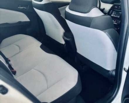 Білий Тойота Пріус, об'ємом двигуна 1.8 л та пробігом 32 тис. км за 15000 $, фото 9 на Automoto.ua