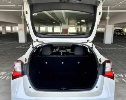 Білий Тойота Пріус, об'ємом двигуна 1.8 л та пробігом 32 тис. км за 15000 $, фото 10 на Automoto.ua