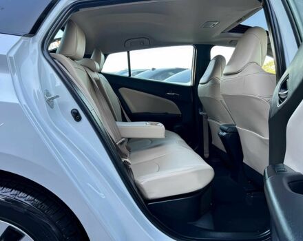 Белый Тойота Приус, объемом двигателя 1.8 л и пробегом 16 тыс. км за 12000 $, фото 11 на Automoto.ua