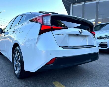 Белый Тойота Приус, объемом двигателя 1.8 л и пробегом 16 тыс. км за 12000 $, фото 5 на Automoto.ua