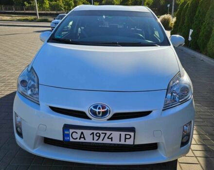 Белый Тойота Приус, объемом двигателя 1.8 л и пробегом 259 тыс. км за 9600 $, фото 1 на Automoto.ua