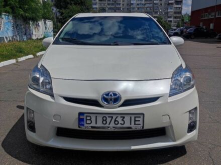 Тойота Приус 2010 в Кременчуге на Automoto.ua Белый Тойота Приус, объемом двигателя 1.8 л и пробегом 400 тыс. км за 8800 $, фото 1 на Automoto.ua