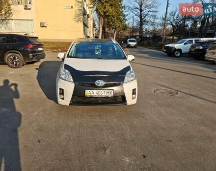Белый Тойота Приус, объемом двигателя 1.8 л и пробегом 678 тыс. км за 8000 $, фото 1 на Automoto.ua