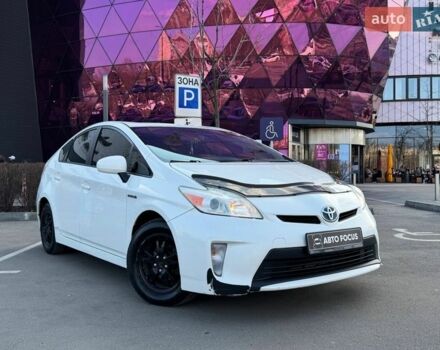 Білий Тойота Пріус, об'ємом двигуна 1.8 л та пробігом 284 тис. км за 7890 $, фото 1 на Automoto.ua