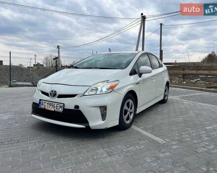 Белый Тойота Приус, объемом двигателя 1.8 л и пробегом 260 тыс. км за 10500 $, фото 1 на Automoto.ua