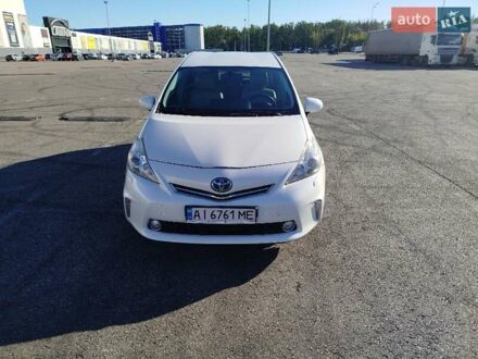 Тойота Пріус 2012 у Києві на Automoto.ua Білий Тойота Пріус, об'ємом двигуна 1.8 л та пробігом 235 тис. км за 13500 $, фото 1 на Automoto.ua