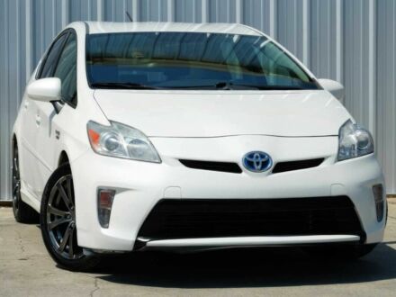Тойота Пріус 2013 у Києві на Automoto.ua Білий Тойота Пріус, об'ємом двигуна 1.8 л та пробігом 84 тис. км за 2000 $, фото 1 на Automoto.ua