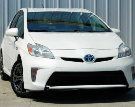 Тойота Приус 2013 в Киеве на Automoto.ua Белый Тойота Приус, объемом двигателя 1.8 л и пробегом 84 тыс. км за 2000 $, фото 1 на Automoto.ua
