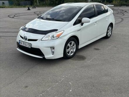 Тойота Пріус 2015 у Києві на Automoto.ua Білий Тойота Пріус, об'ємом двигуна 1.8 л та пробігом 171 тис. км за 12500 $, фото 1 на Automoto.ua