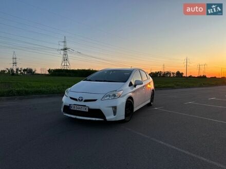 Белый Тойота Приус, объемом двигателя 1.8 л и пробегом 289 тыс. км за 8300 $, фото 1 на Automoto.ua