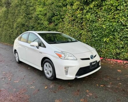Белый Тойота Приус, объемом двигателя 1.8 л и пробегом 72 тыс. км за 7800 $, фото 1 на Automoto.ua