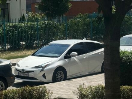 Білий Тойота Пріус, об'ємом двигуна 1.8 л та пробігом 280 тис. км за 16000 $, фото 1 на Automoto.ua