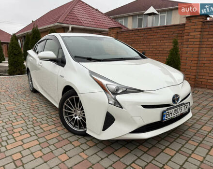 Белый Тойота Приус, объемом двигателя 1.8 л и пробегом 134 тыс. км за 14800 $, фото 1 на Automoto.ua