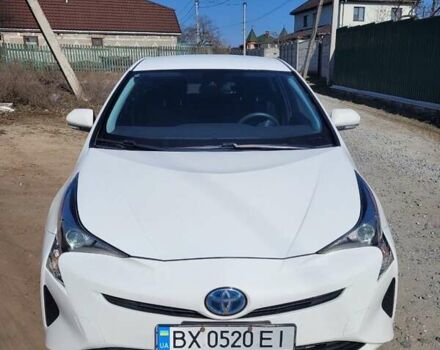 Белый Тойота Приус, объемом двигателя 1.8 л и пробегом 115 тыс. км за 14000 $, фото 1 на Automoto.ua