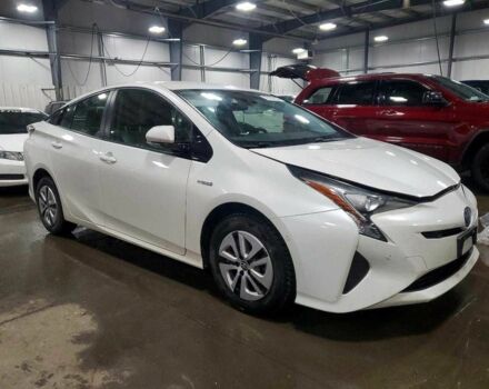 Белый Тойота Приус, объемом двигателя 1.8 л и пробегом 150 тыс. км за 3500 $, фото 1 на Automoto.ua