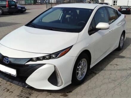 Белый Тойота Приус, объемом двигателя 0 л и пробегом 43 тыс. км за 14900 $, фото 1 на Automoto.ua