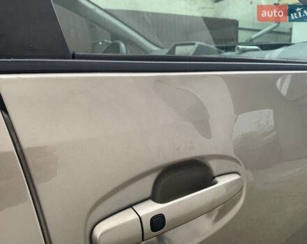 Бежевый Тойота Приус, объемом двигателя 1.5 л и пробегом 249 тыс. км за 6700 $, фото 2 на Automoto.ua