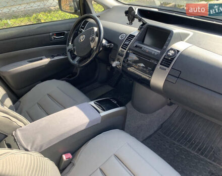 Бежевый Тойота Приус, объемом двигателя 1.5 л и пробегом 249 тыс. км за 6700 $, фото 5 на Automoto.ua