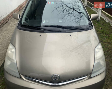 Бежевый Тойота Приус, объемом двигателя 1.5 л и пробегом 249 тыс. км за 6700 $, фото 4 на Automoto.ua