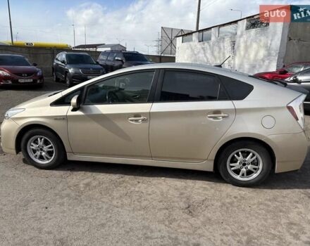 Тойота Приус 2011 в Киеве на Automoto.ua Бежевый Тойота Приус, объемом двигателя 1.8 л и пробегом 336 тыс. км за 9200 $, фото 2 на Automoto.ua