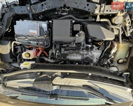 Бежевий Тойота Пріус, об'ємом двигуна 1.8 л та пробігом 336 тис. км за 9200 $, фото 20 на Automoto.ua