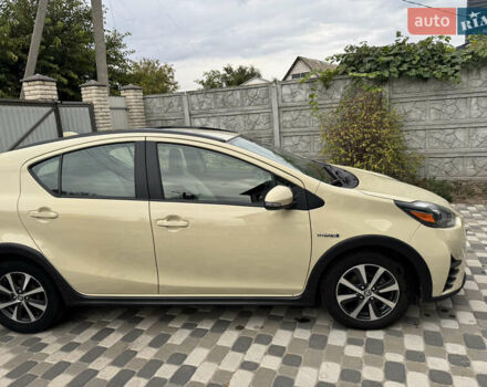 Бежевый Тойота Приус, объемом двигателя 1.5 л и пробегом 64 тыс. км за 14500 $, фото 1 на Automoto.ua