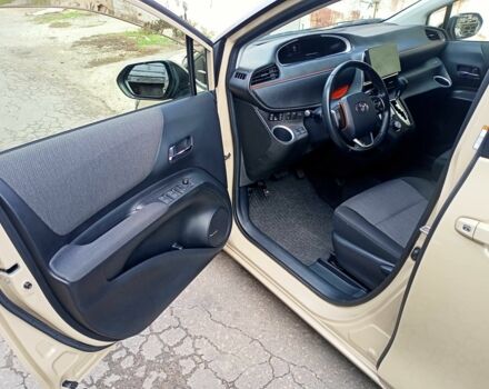 Бежевый Тойота Приус, объемом двигателя 1.5 л и пробегом 60 тыс. км за 16500 $, фото 14 на Automoto.ua