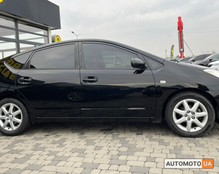 Черный Тойота Приус, объемом двигателя 1.5 л и пробегом 299 тыс. км за 7700 $, фото 7 на Automoto.ua