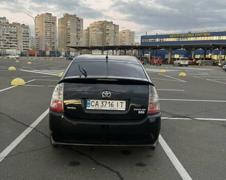 Черный Тойота Приус, объемом двигателя 1.5 л и пробегом 304 тыс. км за 5900 $, фото 3 на Automoto.ua