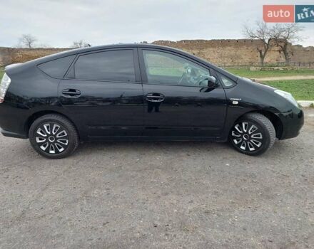 Черный Тойота Приус, объемом двигателя 1.5 л и пробегом 276 тыс. км за 8000 $, фото 2 на Automoto.ua