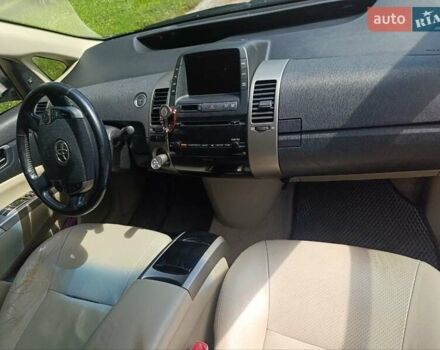 Черный Тойота Приус, объемом двигателя 1.5 л и пробегом 442 тыс. км за 6200 $, фото 23 на Automoto.ua