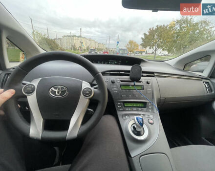 Чорний Тойота Пріус, об'ємом двигуна 1.8 л та пробігом 140 тис. км за 11500 $, фото 13 на Automoto.ua