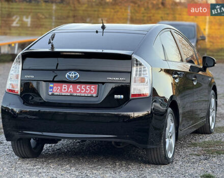 Черный Тойота Приус, объемом двигателя 1.8 л и пробегом 245 тыс. км за 11999 $, фото 3 на Automoto.ua