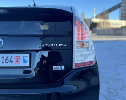 Черный Тойота Приус, объемом двигателя 1.8 л и пробегом 270 тыс. км за 10799 $, фото 15 на Automoto.ua