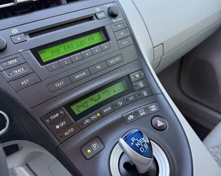 Черный Тойота Приус, объемом двигателя 1.8 л и пробегом 245 тыс. км за 11999 $, фото 13 на Automoto.ua