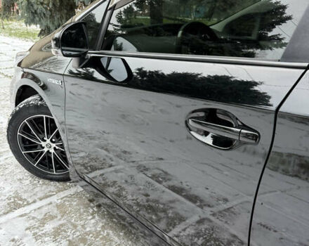 Черный Тойота Приус, объемом двигателя 1.8 л и пробегом 123 тыс. км за 12400 $, фото 19 на Automoto.ua