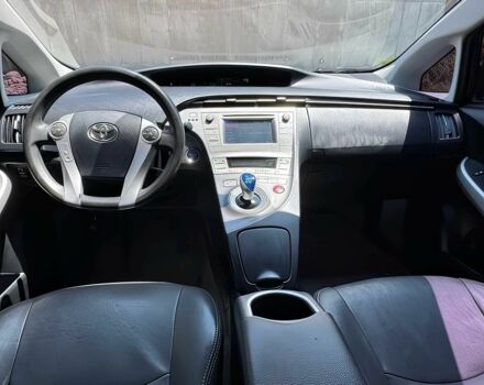 Чорний Тойота Пріус, об'ємом двигуна 0 л та пробігом 86 тис. км за 5500 $, фото 9 на Automoto.ua