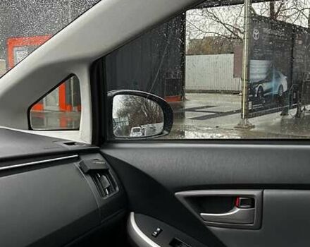 Черный Тойота Приус, объемом двигателя 1.8 л и пробегом 101 тыс. км за 10800 $, фото 9 на Automoto.ua