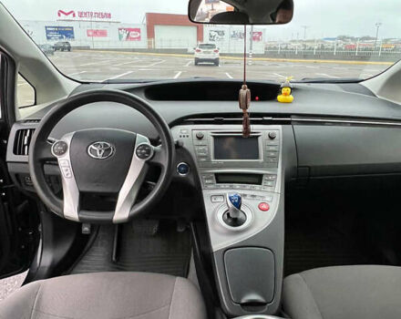Чорний Тойота Пріус, об'ємом двигуна 1.8 л та пробігом 203 тис. км за 11000 $, фото 9 на Automoto.ua