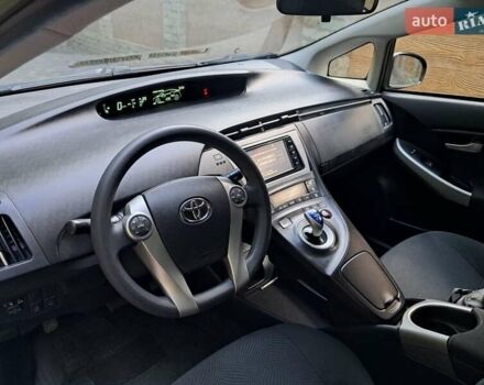 Черный Тойота Приус, объемом двигателя 1.8 л и пробегом 139 тыс. км за 12900 $, фото 21 на Automoto.ua
