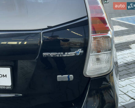 Чорний Тойота Пріус, об'ємом двигуна 1.8 л та пробігом 194 тис. км за 15999 $, фото 5 на Automoto.ua