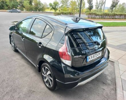 Тойота Пріус 2015 у Києві на Automoto.ua Чорний Тойота Пріус, об'ємом двигуна 1.5 л та пробігом 88 тис. км за 12900 $, фото 6 на Automoto.ua